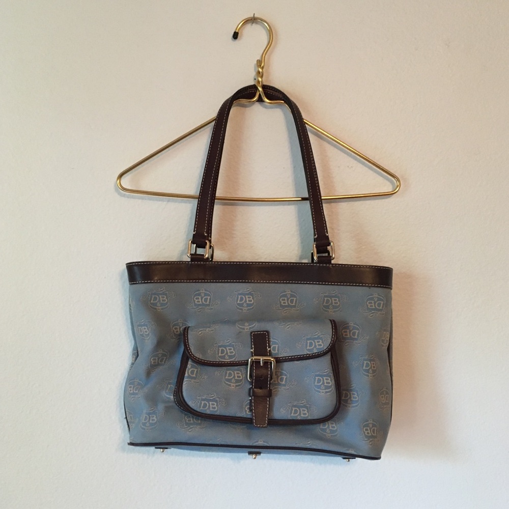 Dooney & Bourke Purse